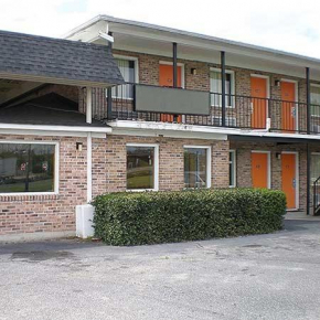 Отель Knights Inn St. George  Сейнт Джордж